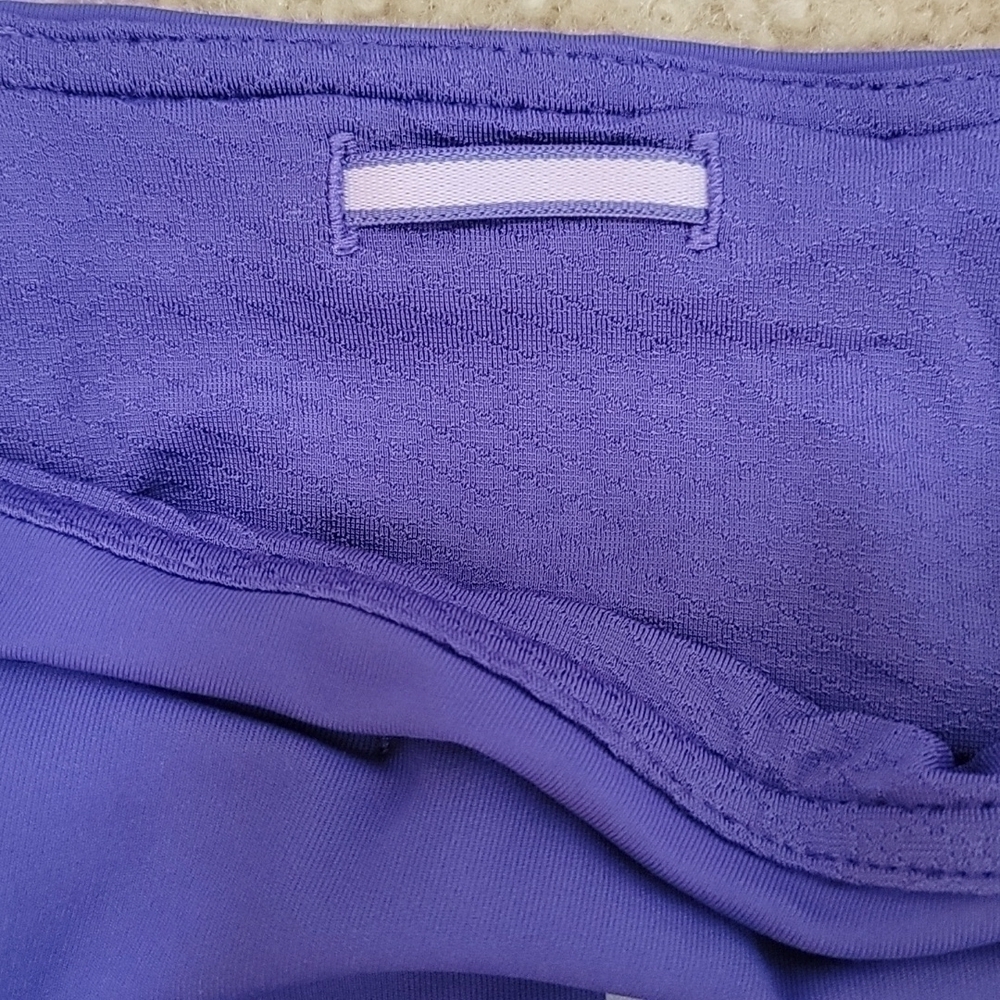 Lululemon Breezy Crops in Iris Purple Capri Cropped Leggings - Picture 7 of 8